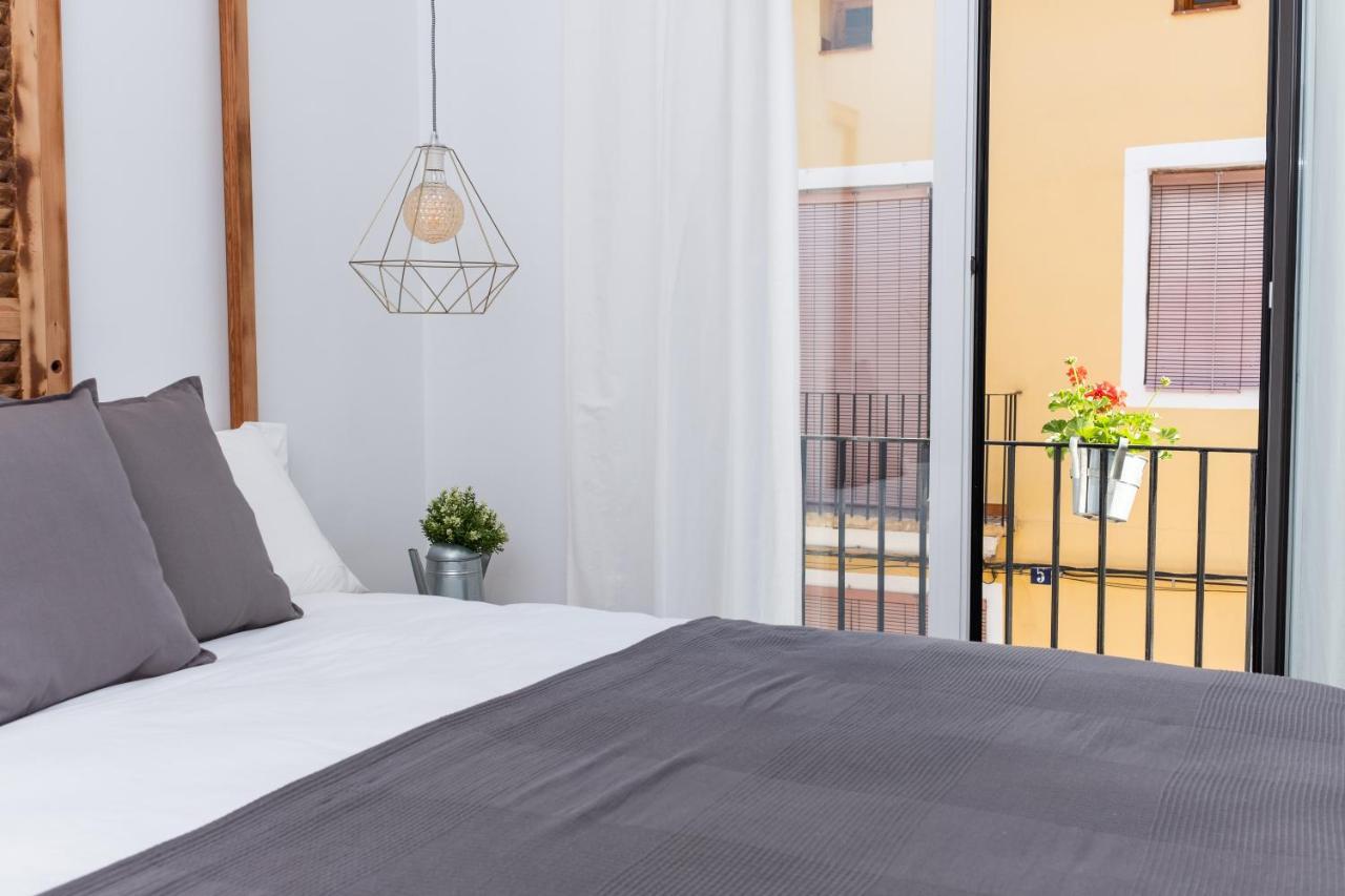 Gomez Rooms Xativa Ngoại thất bức ảnh